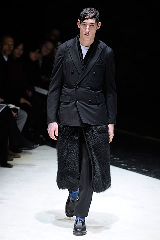 Comme des Garcons / - 2010-2011